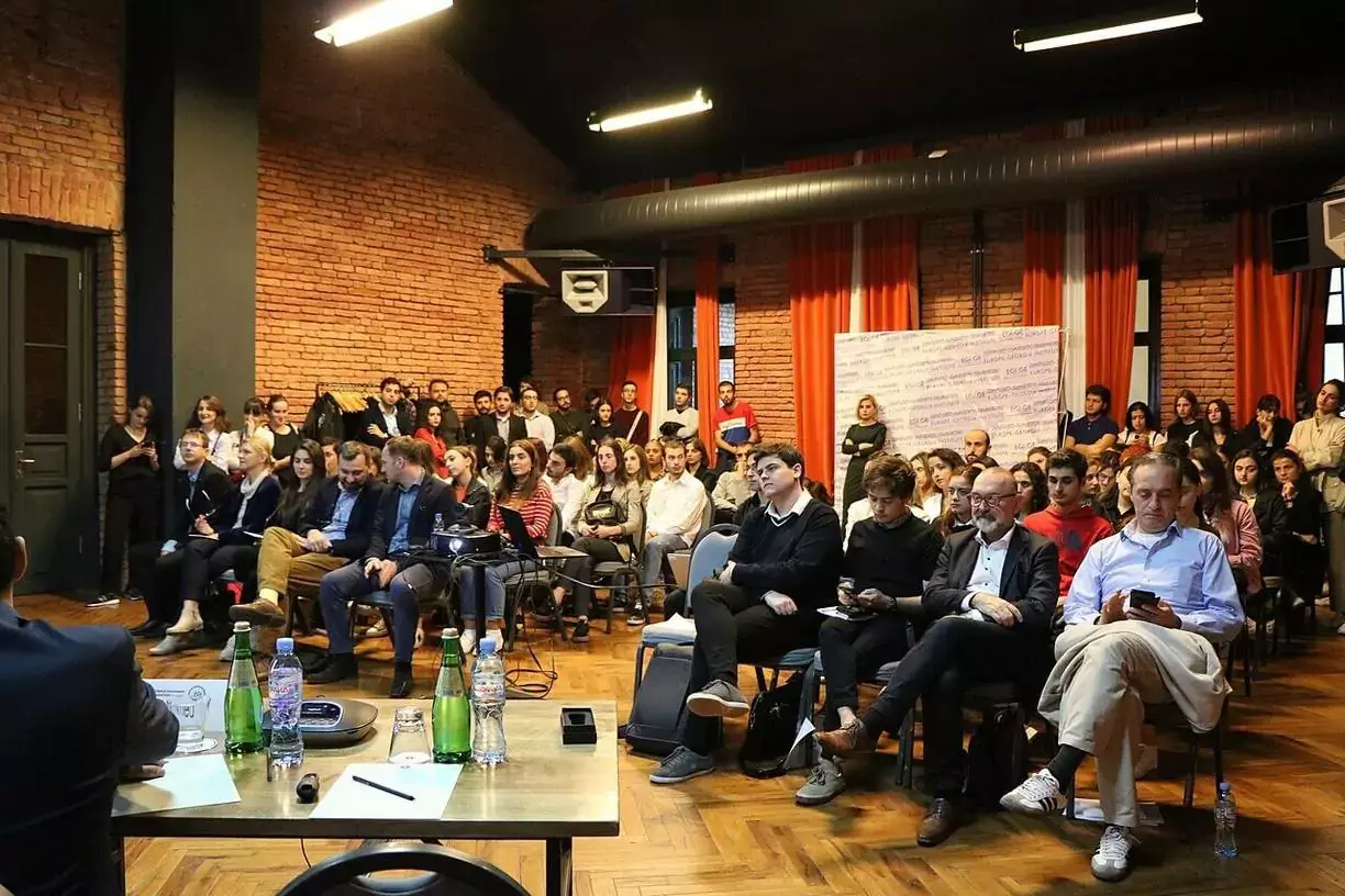 mimovladna organizacia